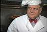 Lee Dunkelberg as chef